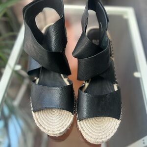 Eileen Fisher Black Strappy Espadrille Sandals Size 8.5 NWOT